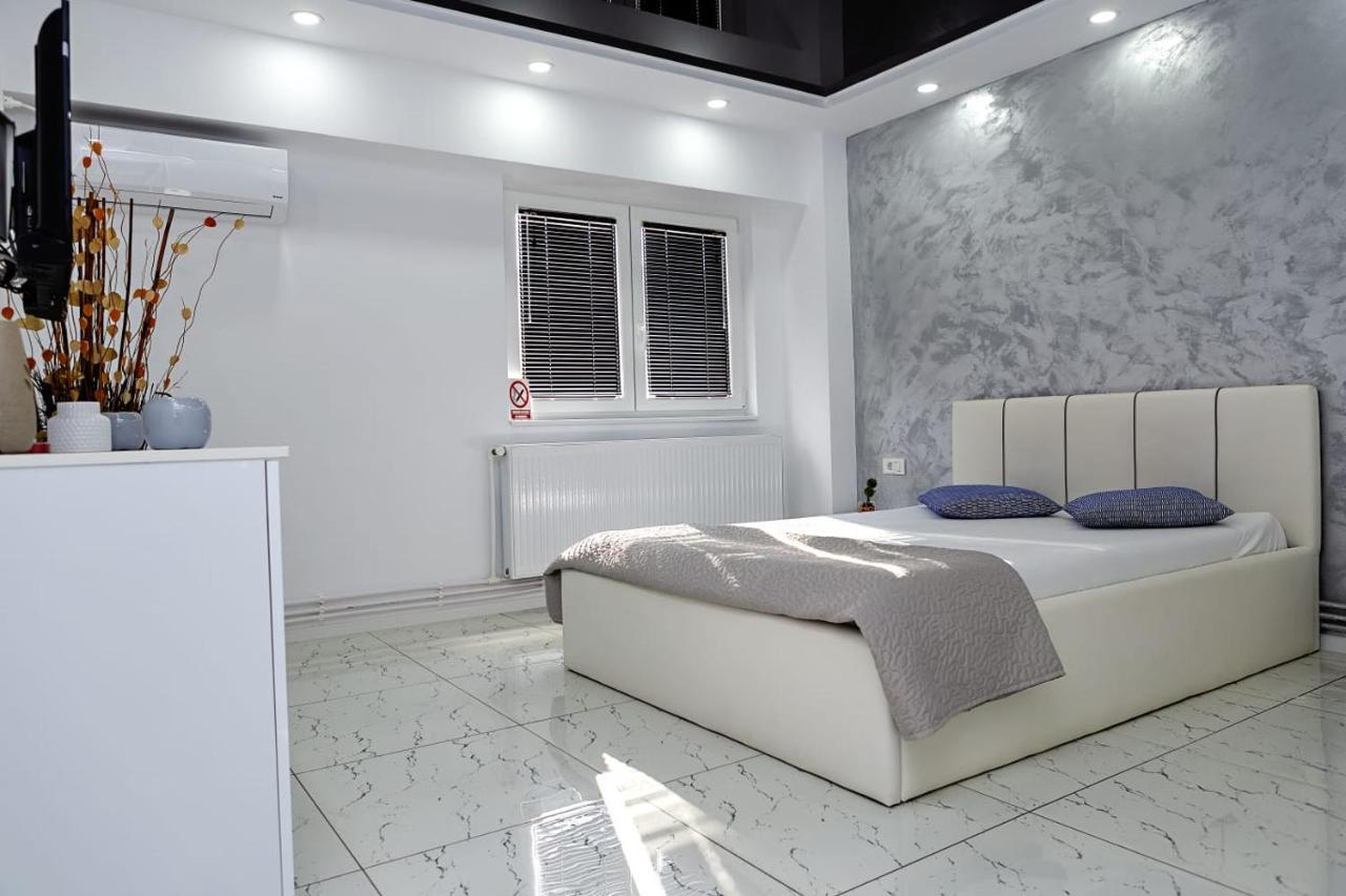 Archi'S Apartament Галац Экстерьер фото